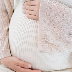 针对全球能源转🌯📸型，曾毓群提出